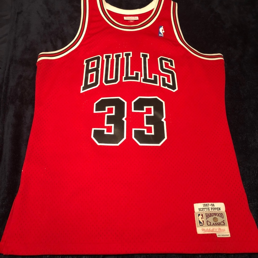 Jerseys - Picture 4 of 4